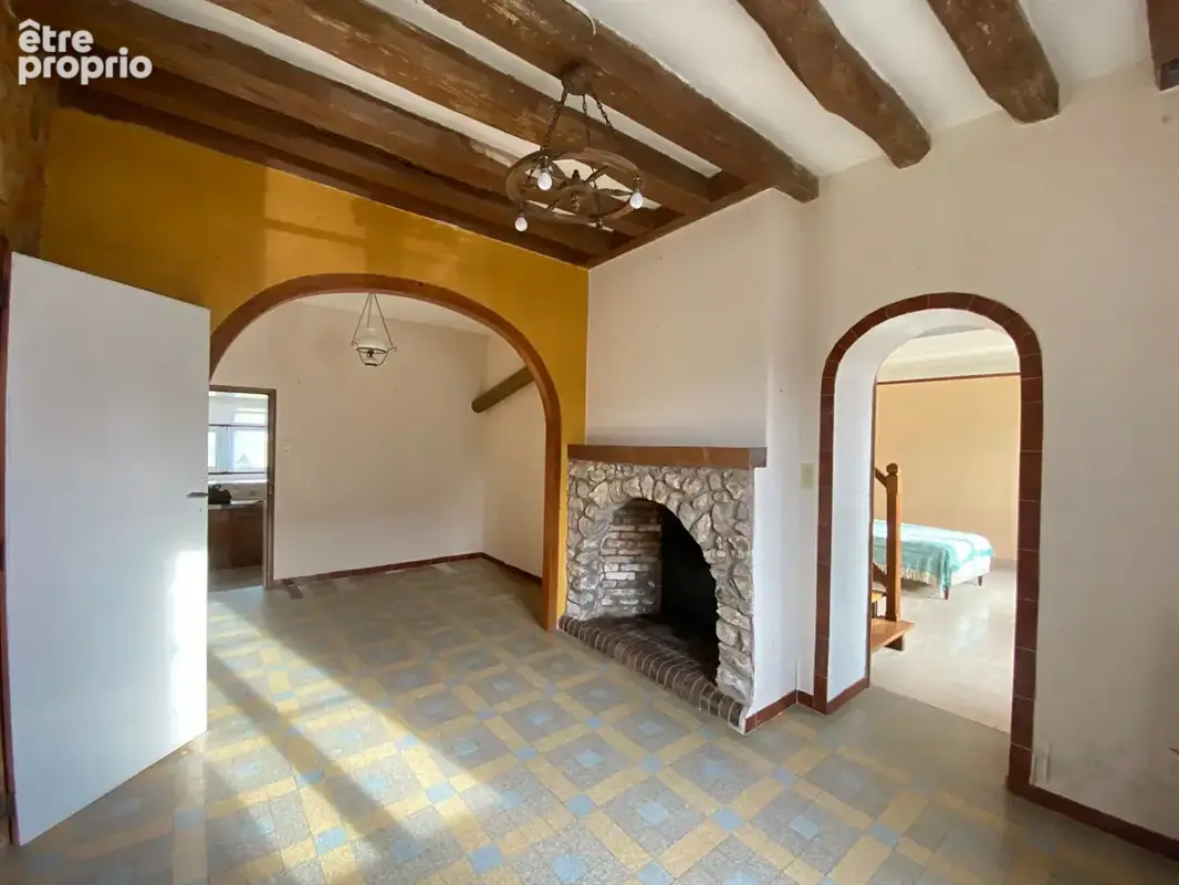 Maison à THIRON-GARDAIS