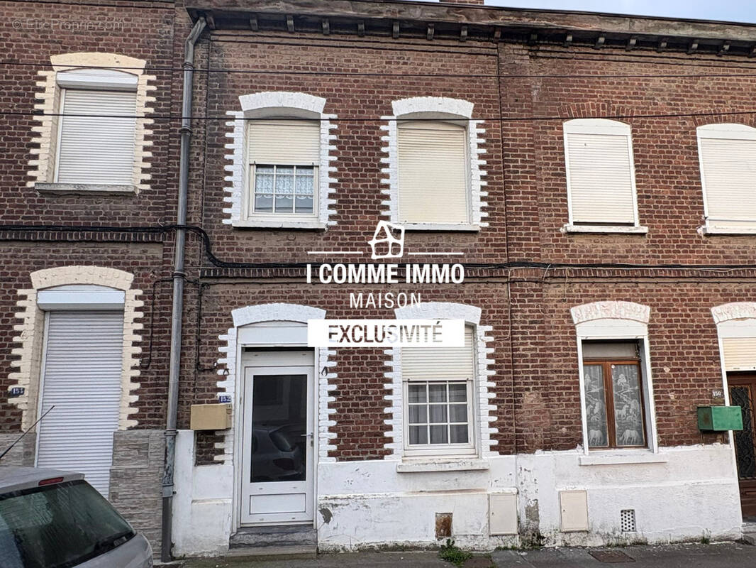 Photo 1 - Maison à BARLIN