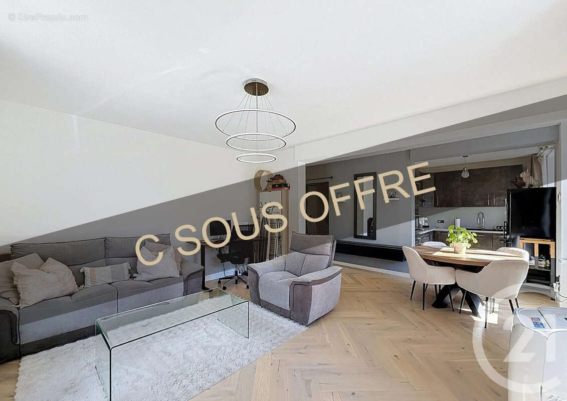 Appartement à TANINGES