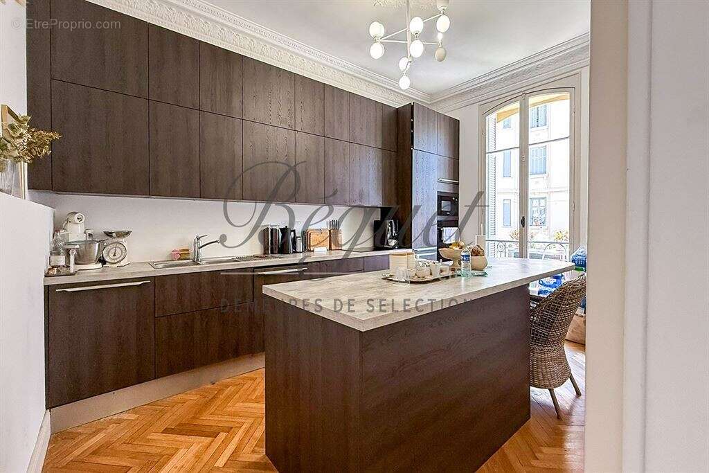 France Côte d'Azur, Nice, Quartier des Fleurs, 4 pièces 104 m² - 2 chambres - photo 7