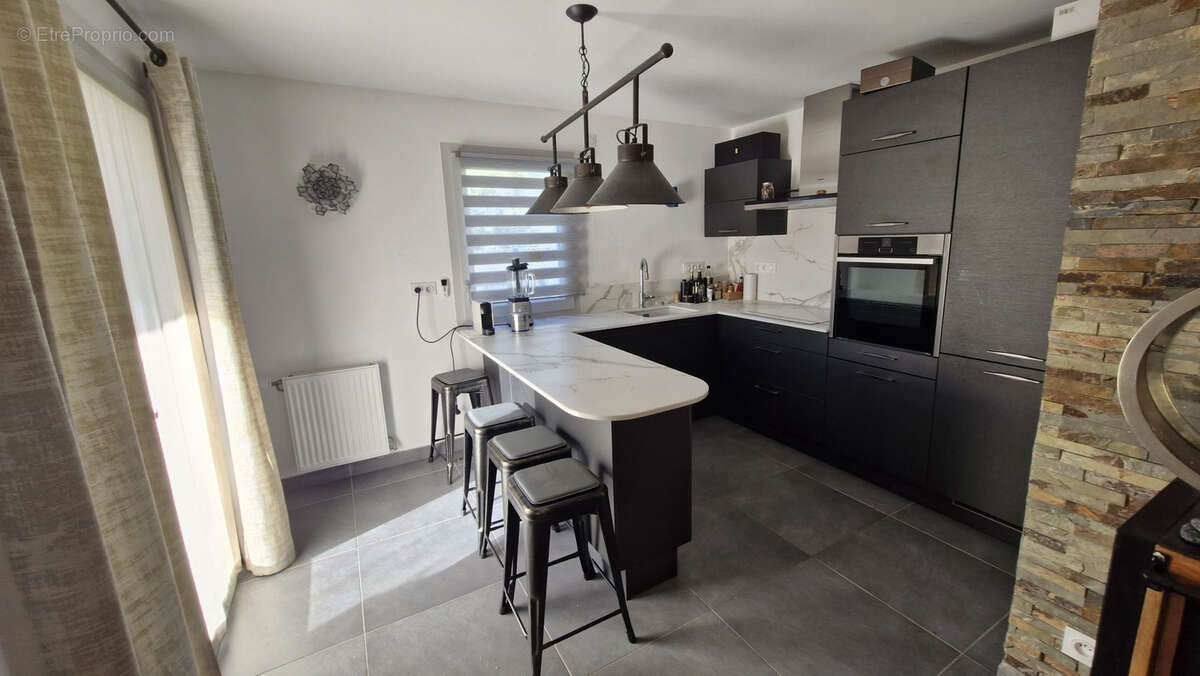 Appartement à LA RAVOIRE