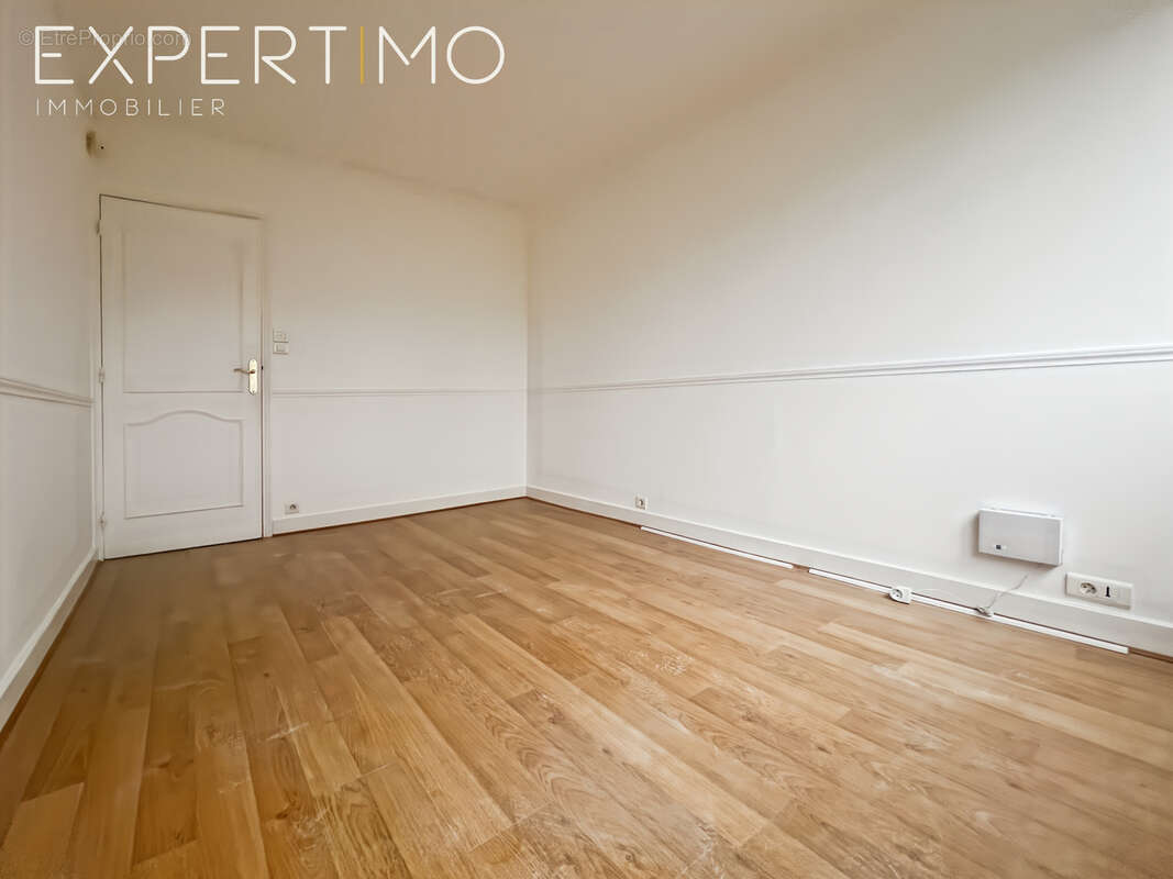 Appartement à SAINT-MICHEL-SUR-ORGE