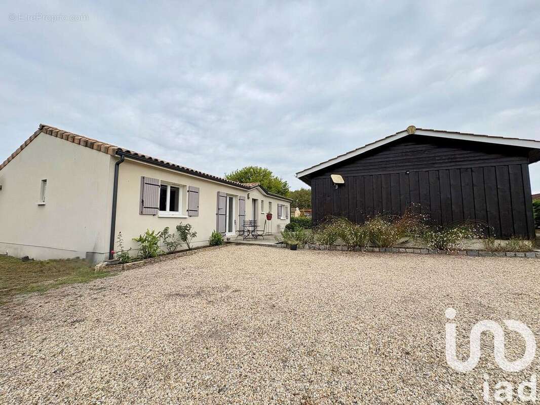 Photo 2 - Maison à LANDIRAS