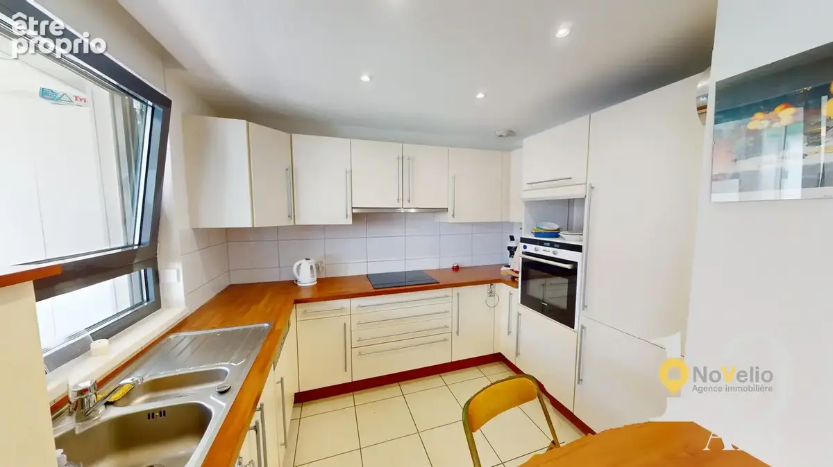 Appartement 97 m² à Forbach  - photo 5