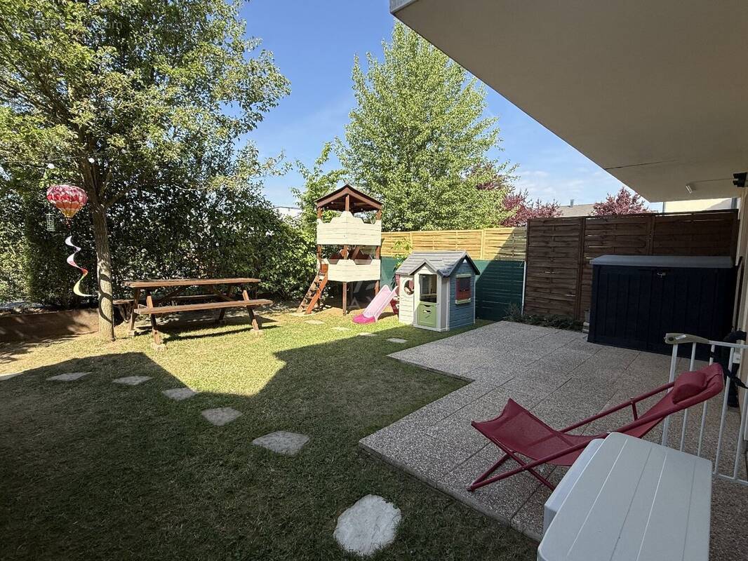 Appartement à BOUSSE