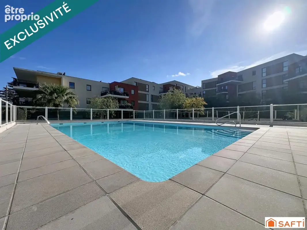 Photo 1 - Appartement à LA ROQUETTE-SUR-SIAGNE