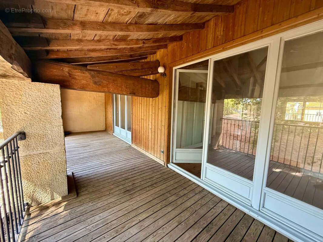 Appartement à CARCASSONNE