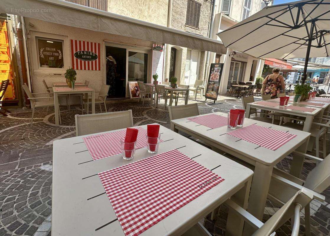 Commerce à ANTIBES