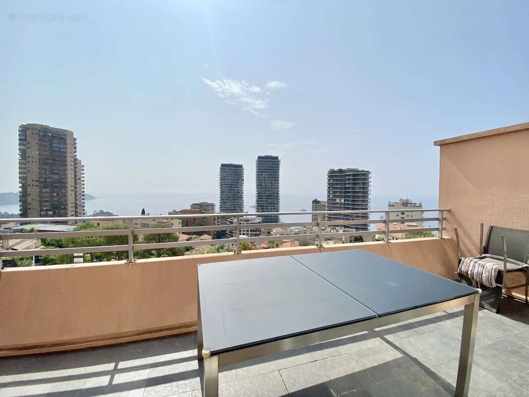 Appartement à BEAUSOLEIL