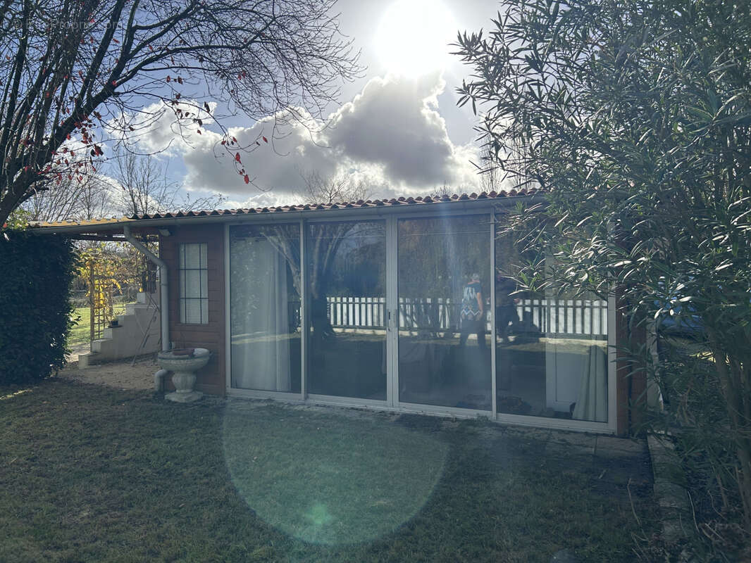 Maison à SAINT-JEAN-DE-LIVERSAY