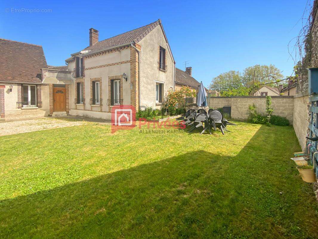 Maison à ETIGNY