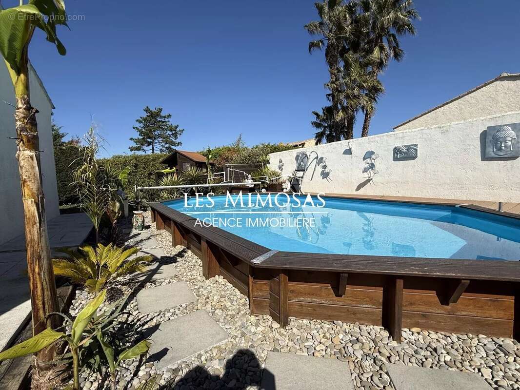 Maison 4 P avec grand GARAGE – LE MUY - photo 8