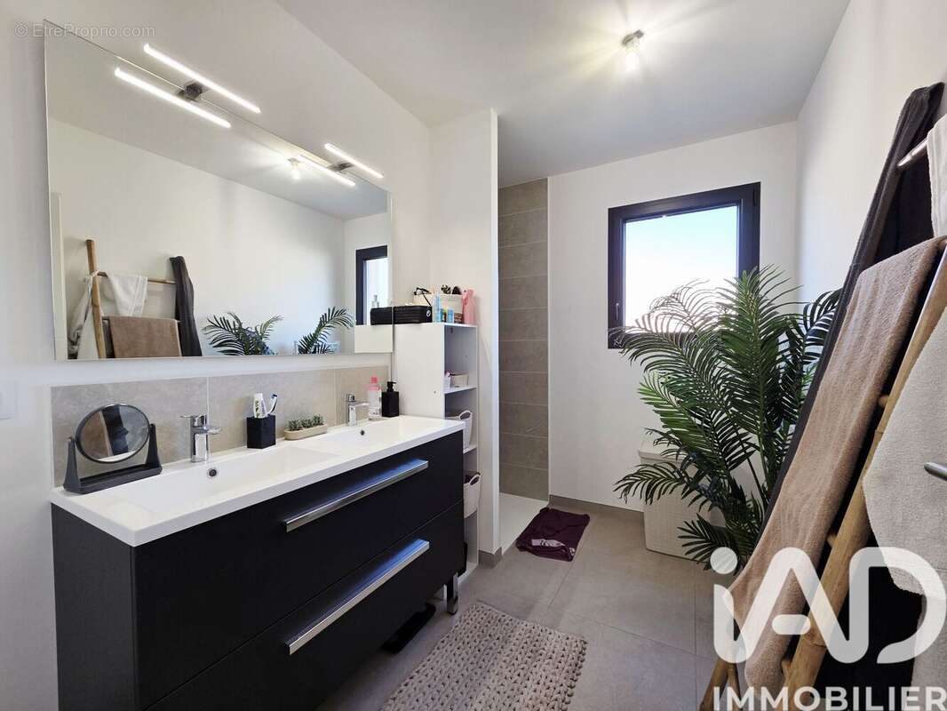 Photo 5 - Maison à JAUNAY-CLAN