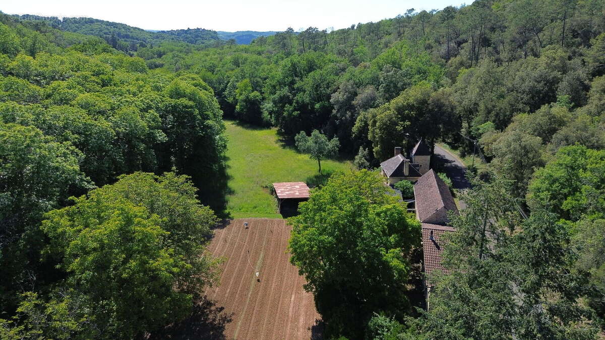 djifly202605211718547041779376788769photooptimized - Maison à DOMME