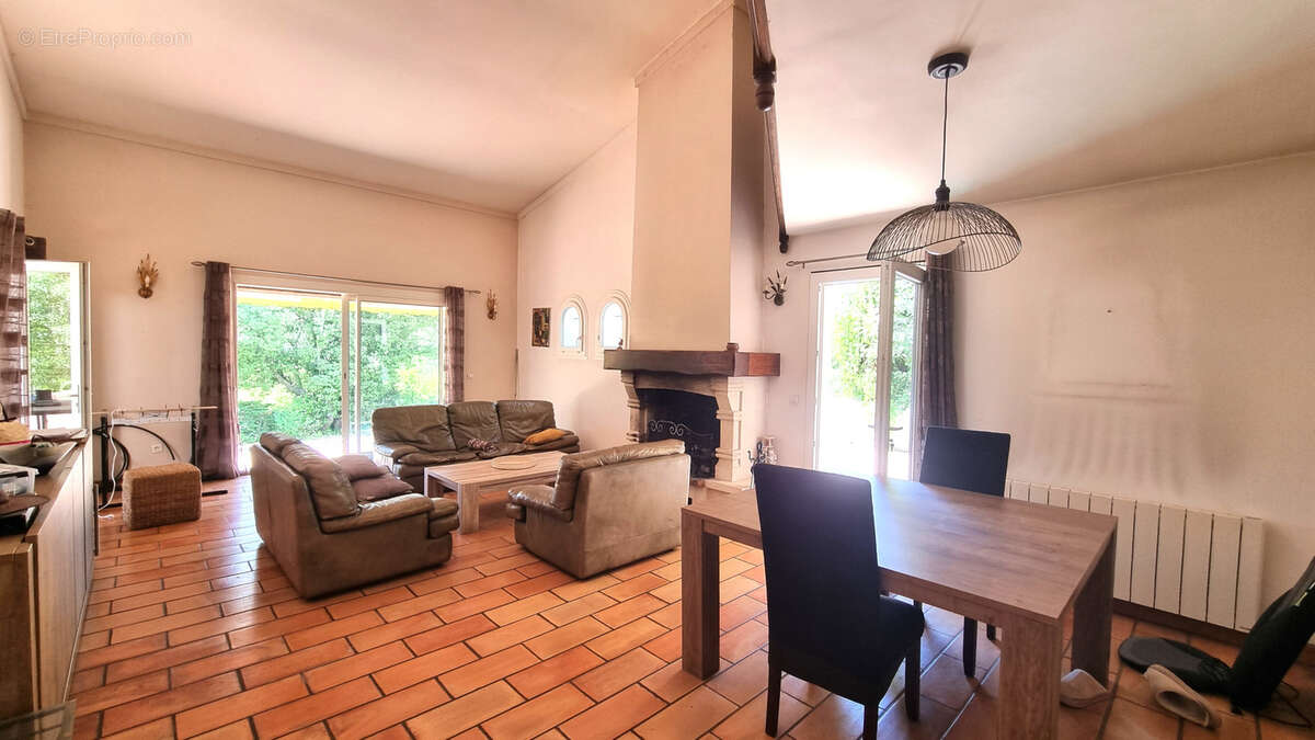 Maison à MONTFERRIER-SUR-LEZ