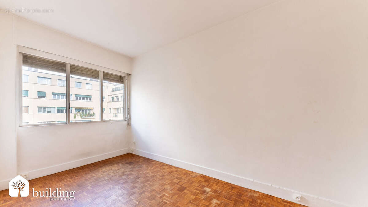 Ternes-Maillot Paris 17ème - Appartement 4 pièces 68,98 m² avec 2,15 m² de balcon - photo 14