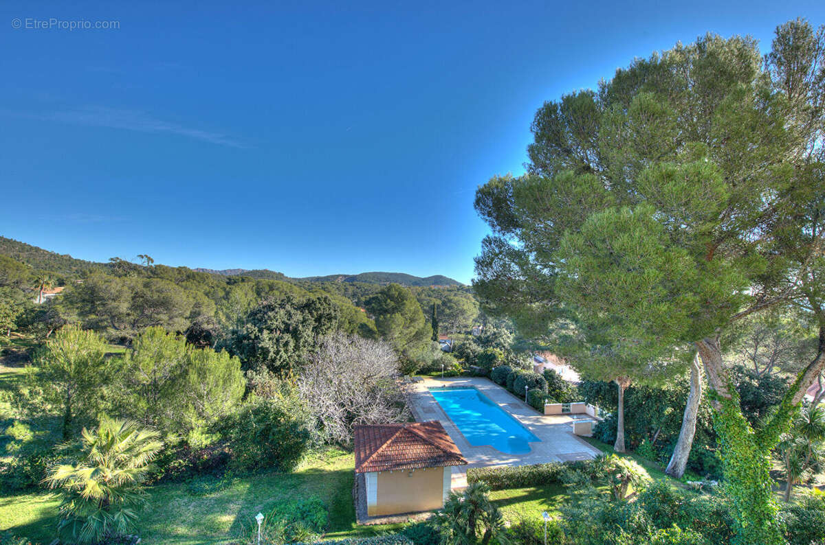 Appartement à SAINT-RAPHAEL