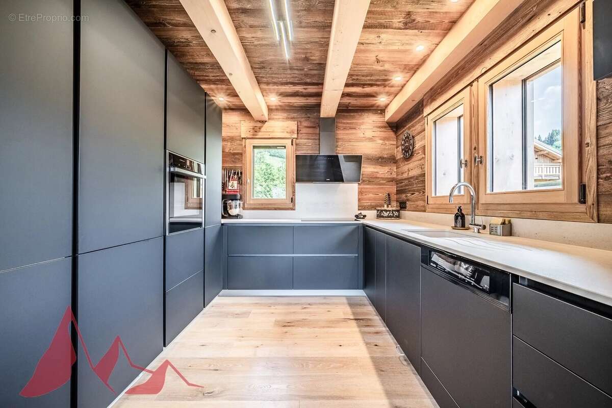 Splendide chalet luxueux de 4 chambres (possible 5) - Les Gets - photo 5