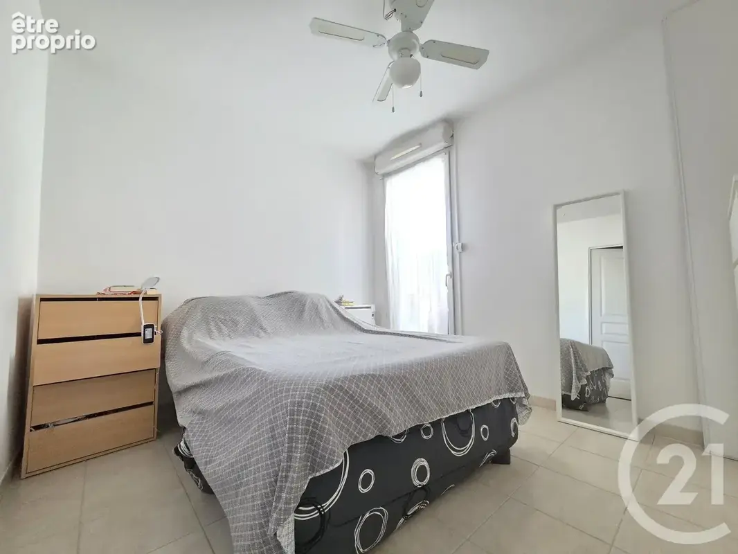 Appartement 2 pièces 46 m² à vendre à Toulon (83000) - photo 8