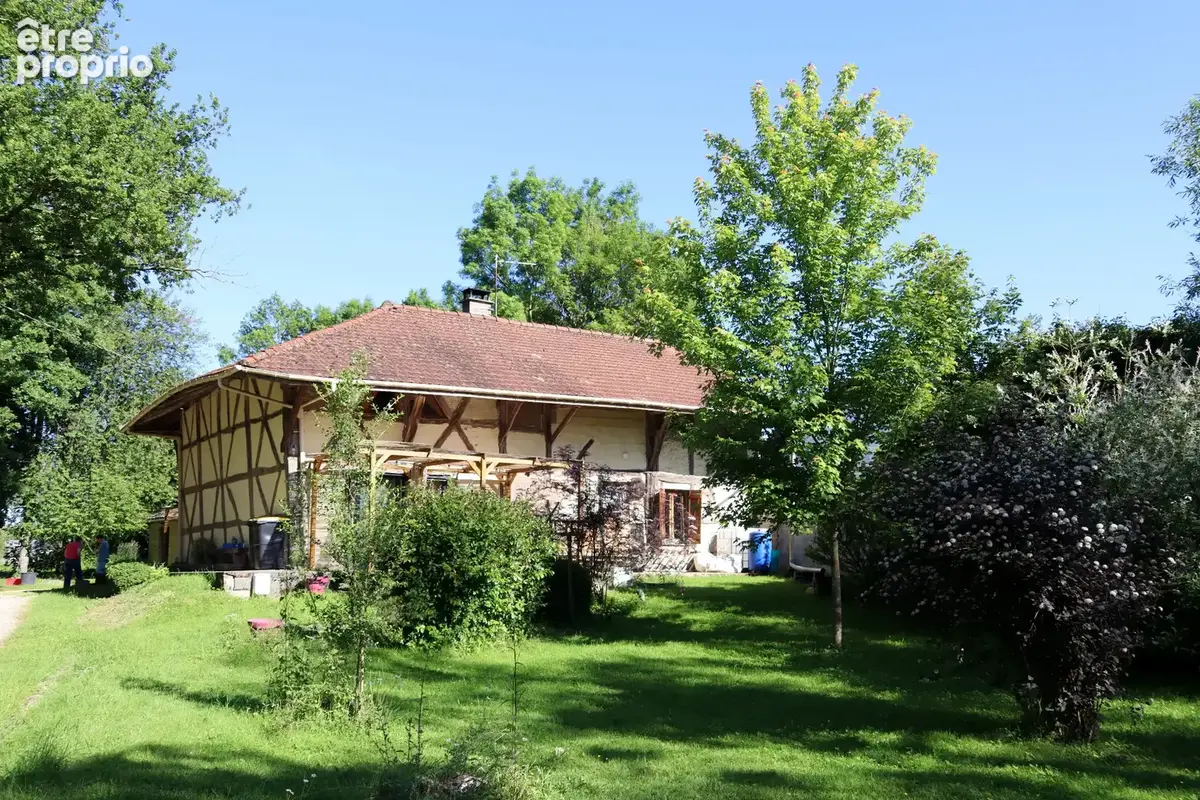 Maison à CURCIAT-DONGALON