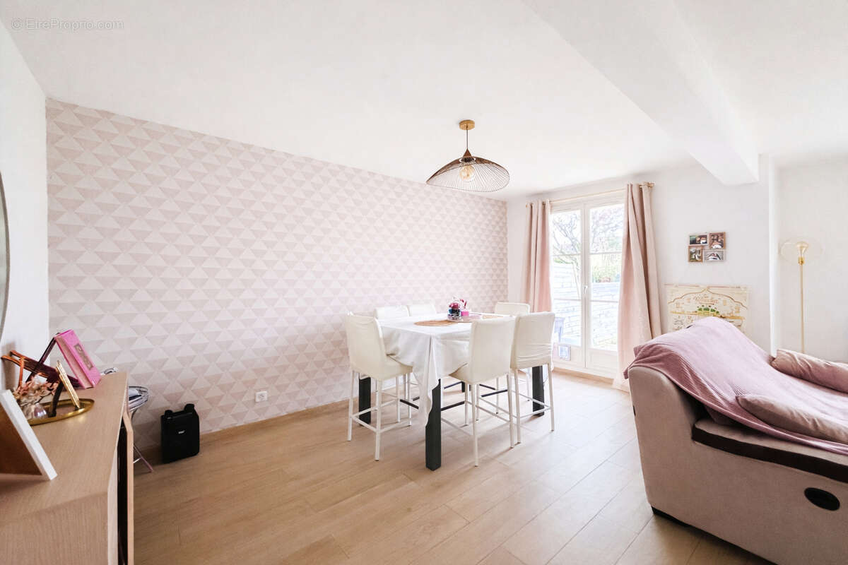 Maison à SAINT-LEU-LA-FORET