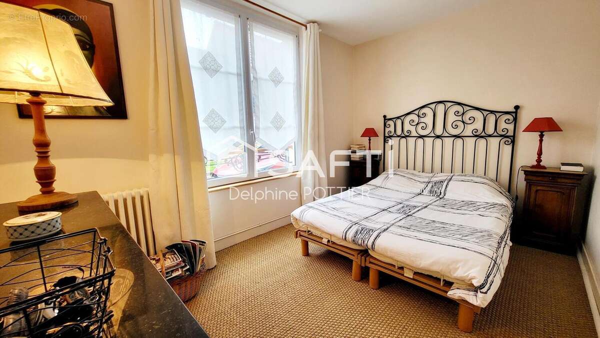 Photo 4 - Maison à PEROY-LES-GOMBRIES