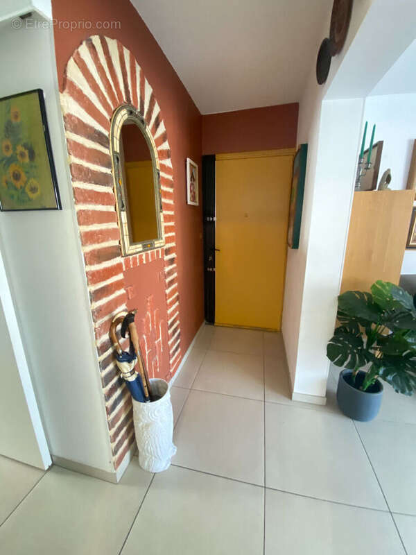Appartement Ollioules 3 pièce(s) 57.92 m2 - photo 4