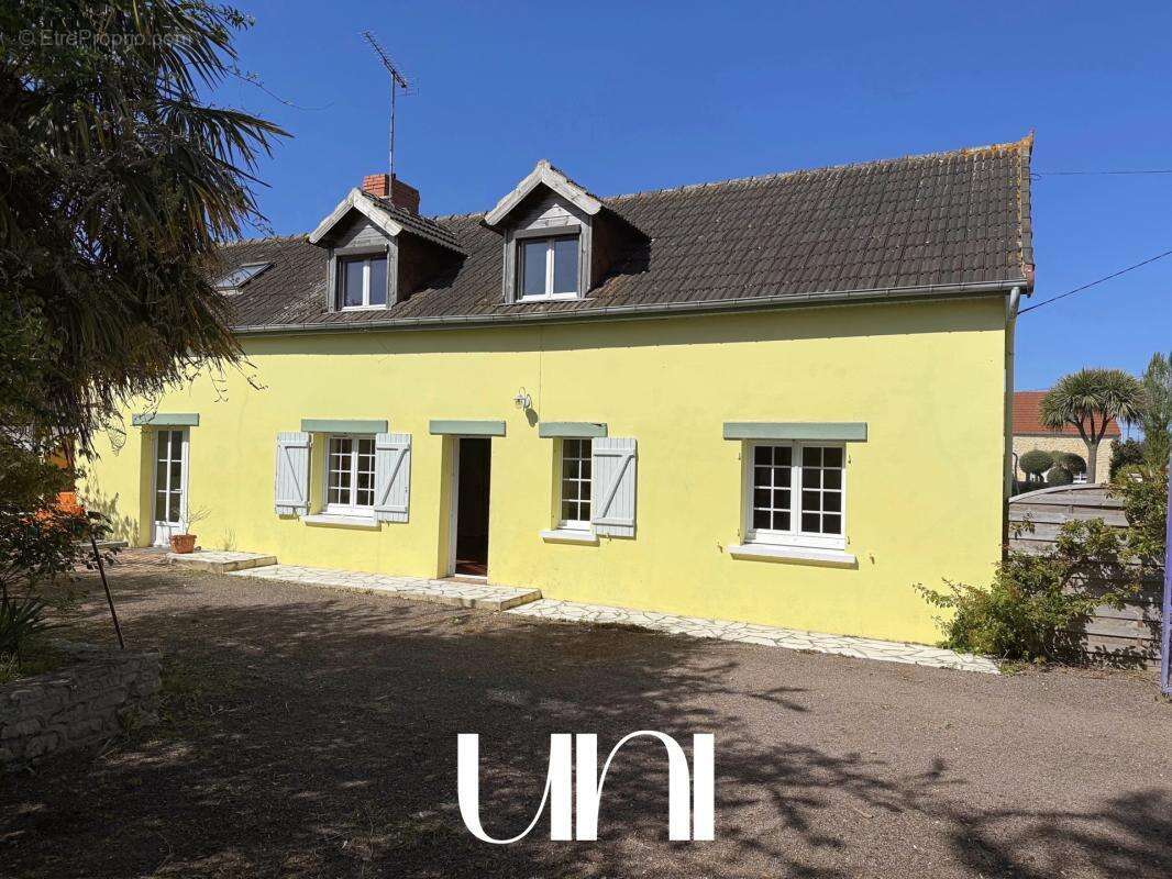 Maison à SOMMERVIEU
