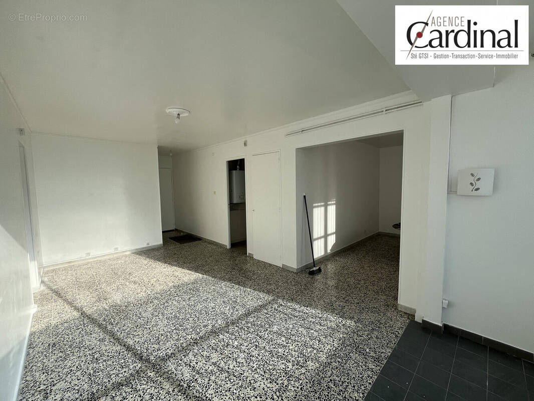 Appartement à MARSEILLE-9E
