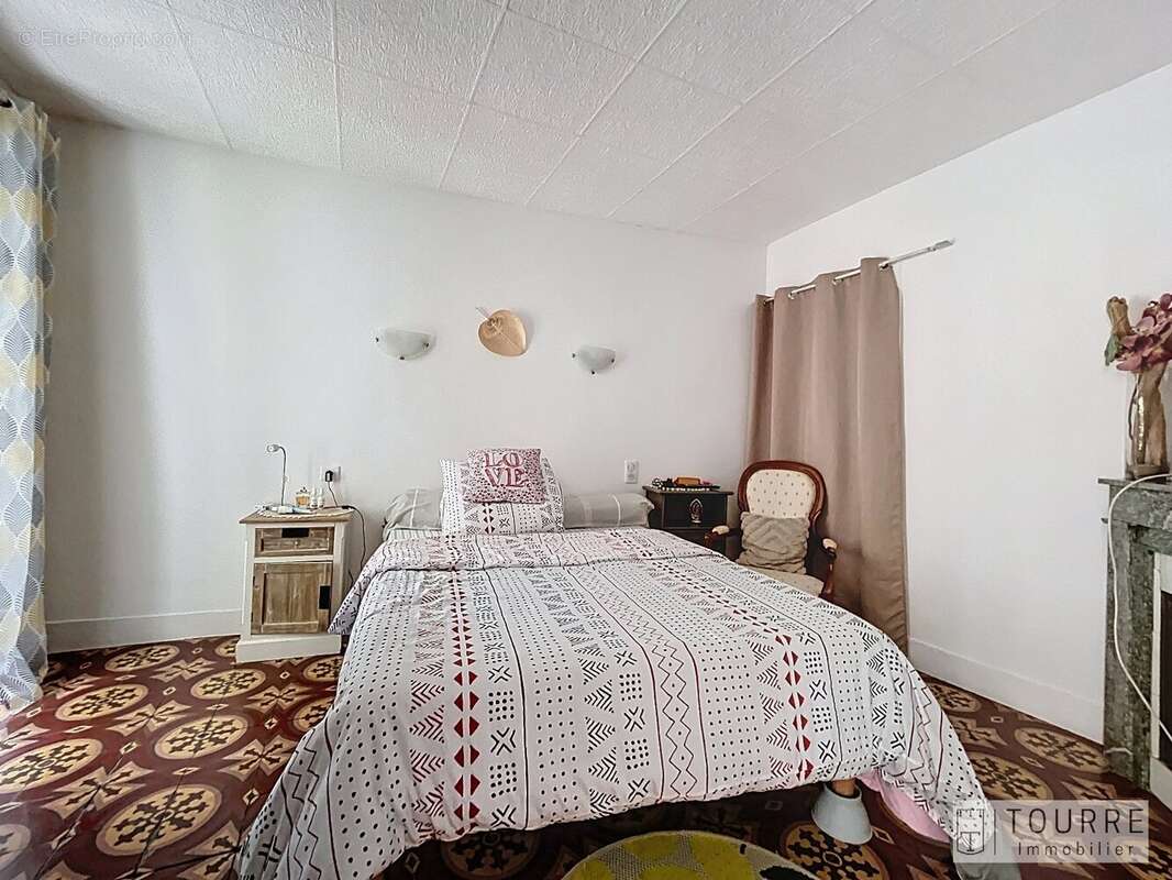 Maison à VALLON-PONT-D'ARC