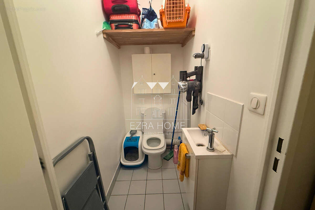 Appartement à PARIS-17E