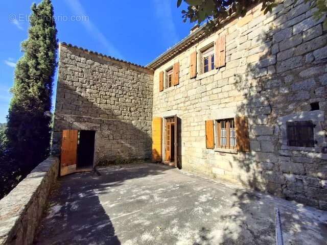 Maison à LES VANS