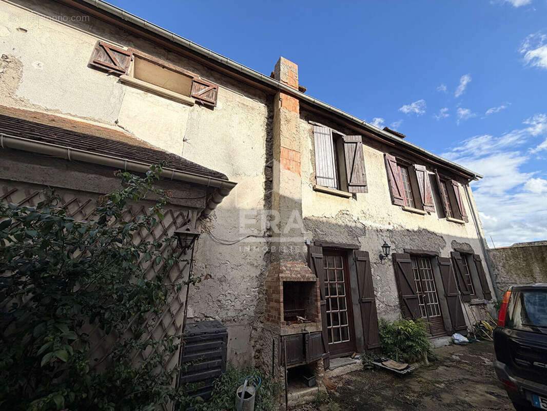 Maison 207m² à mantes-la-ville - photo 15
