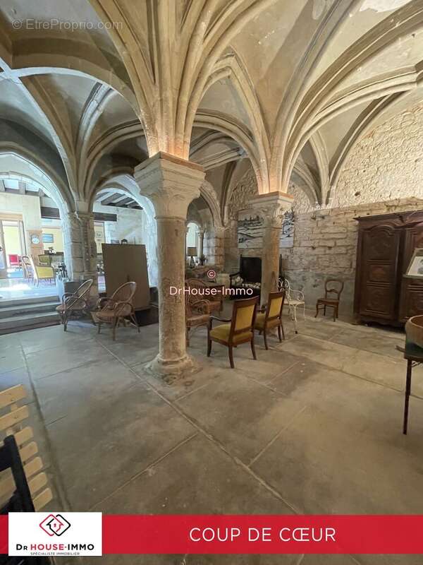 Maison 412 m² à Bourges  - photo 10