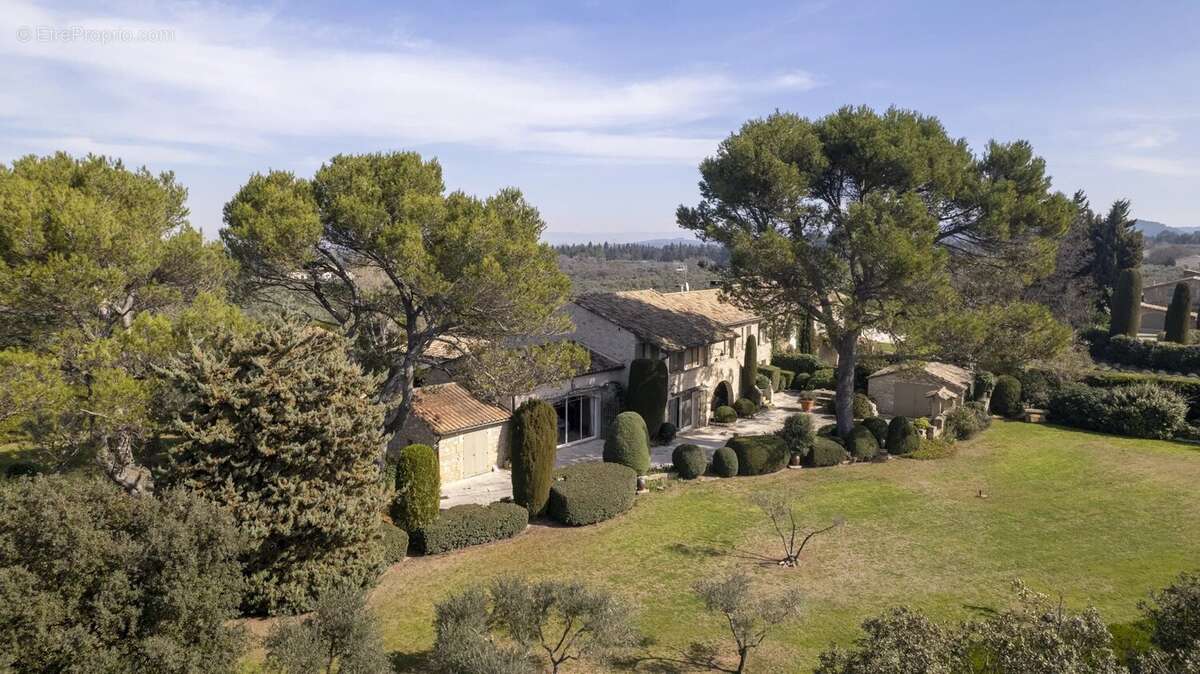 Maison à EYGALIERES