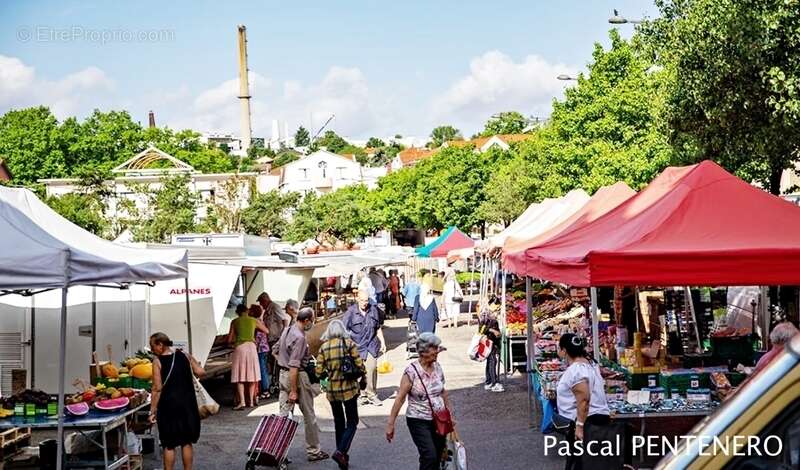 Appartement à VENISSIEUX