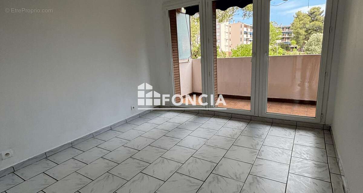 Appartement à LA GARDE