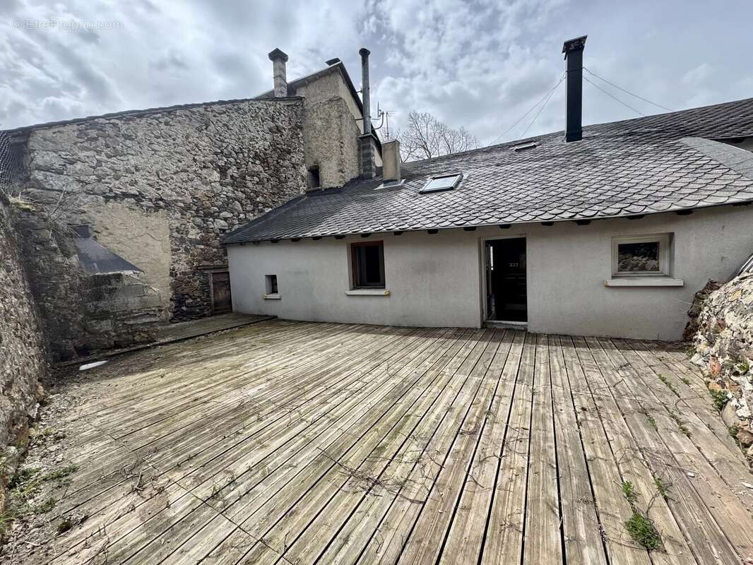 Maison à FORMIGUERES