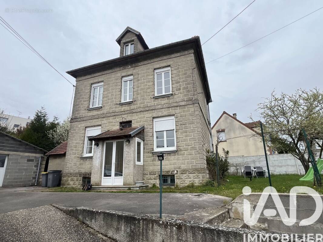 Photo 1 - Maison à BEAUVAIS