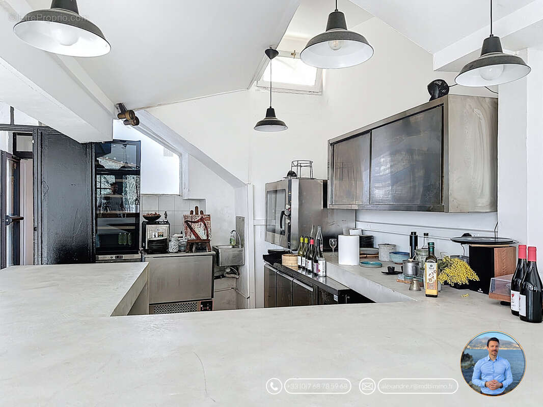 Commerce à CASTELLAR