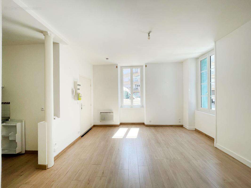 Appartement à LAVAL