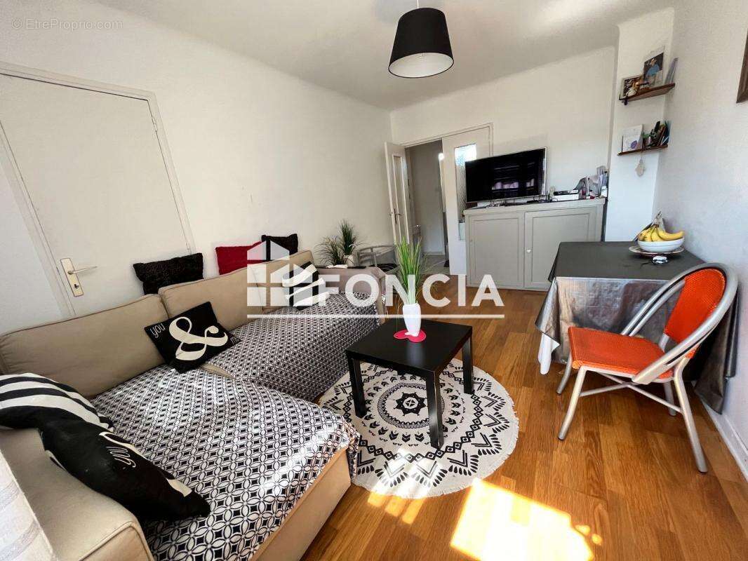 Au calme appartement T3 traversant - photo 2