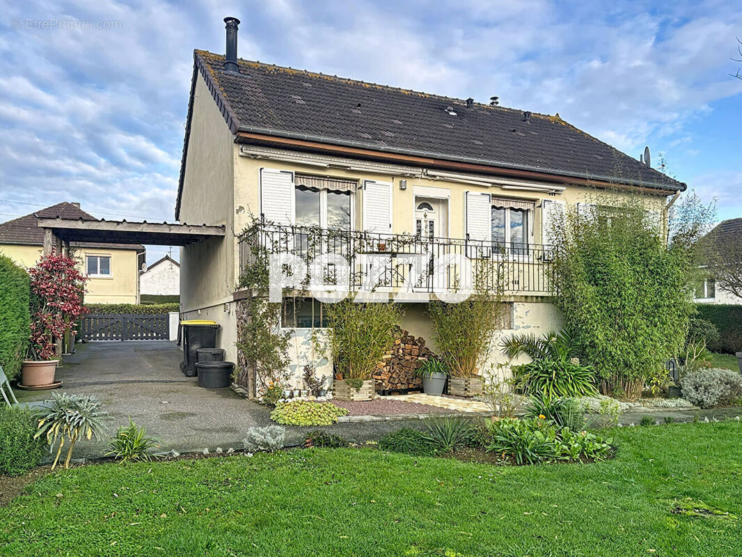 Maison à SUBLES