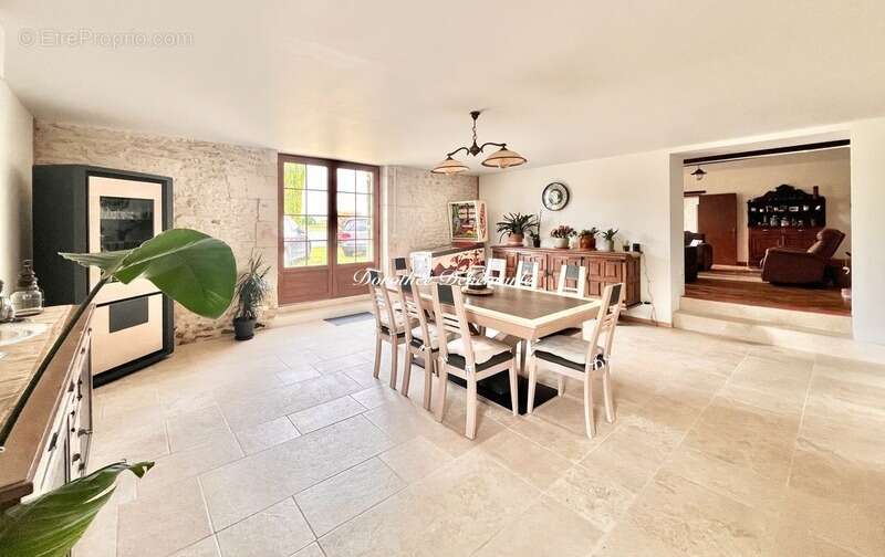 Maison à SAINT-CIERS-DU-TAILLON