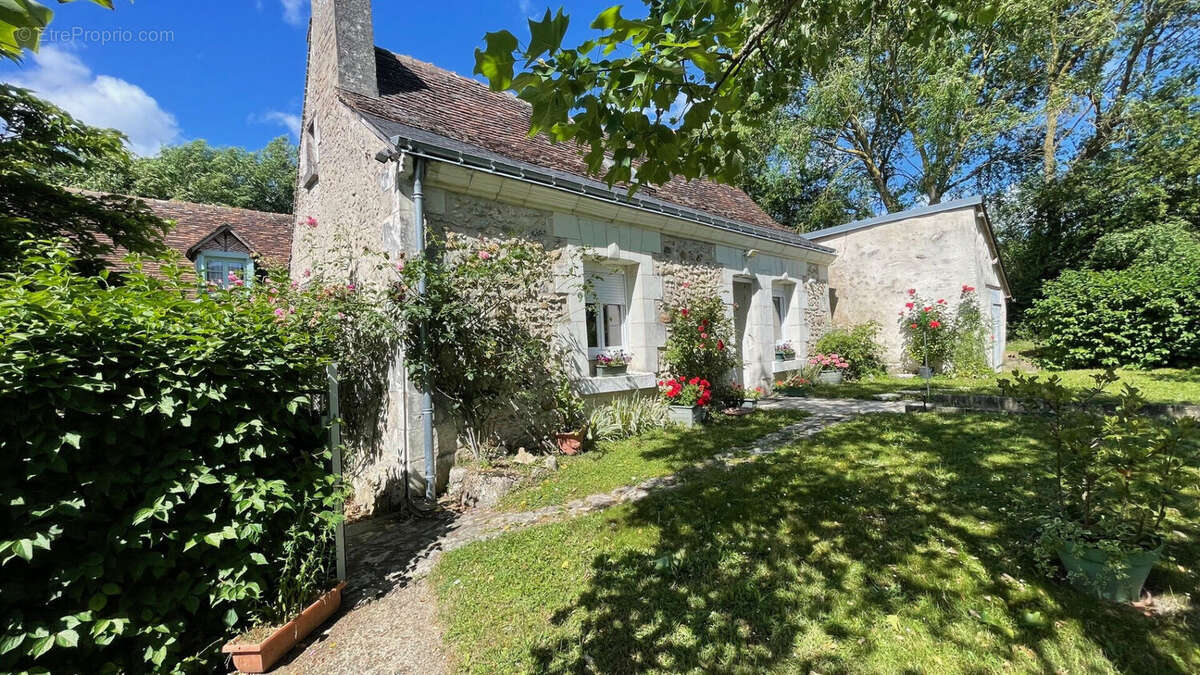 Maison à CHANCEAUX-SUR-CHOISILLE