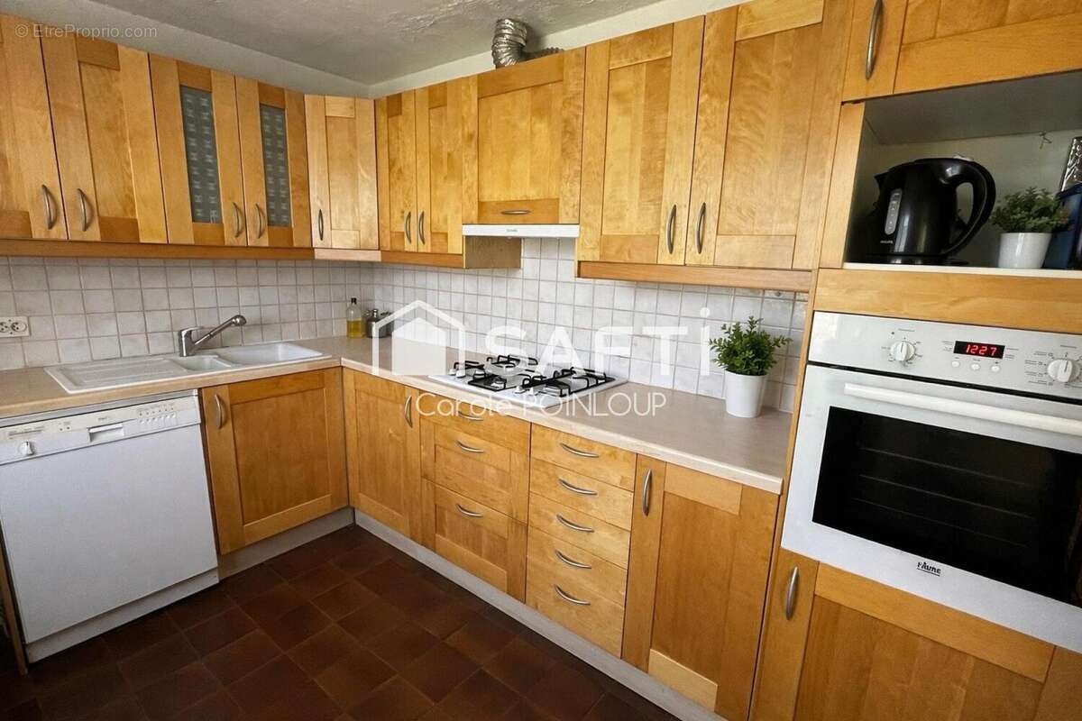 Photo 3 - Maison à OZOIR-LA-FERRIERE