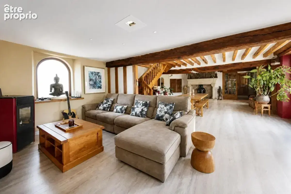 Maison de 8 pièces de 252 m² à Bœurs-en-Othe - photo 4