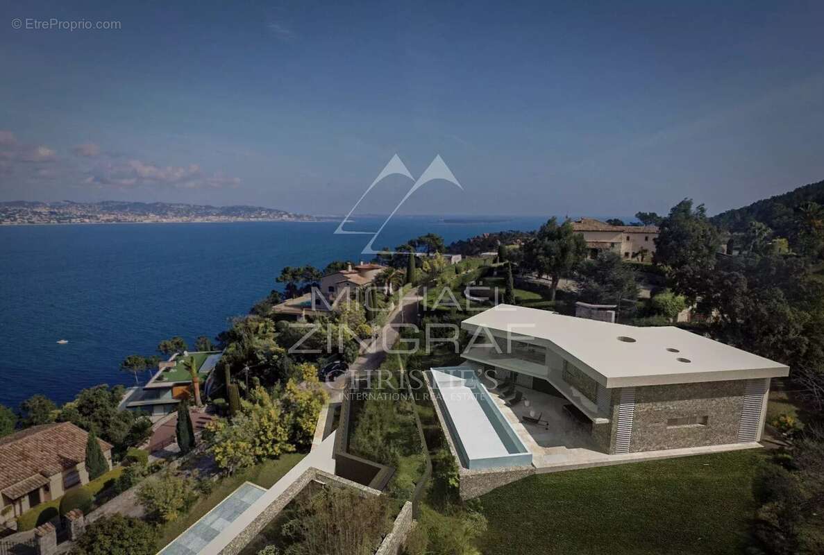 Maison à THEOULE-SUR-MER