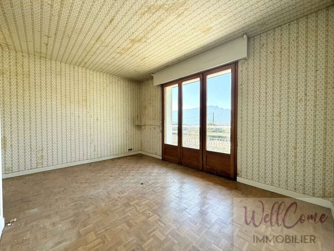 Appartement à GRESY-SUR-AIX