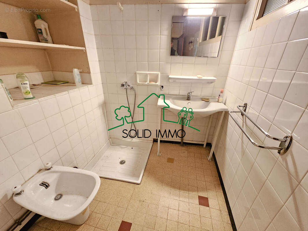 Appartement à VINEZAC